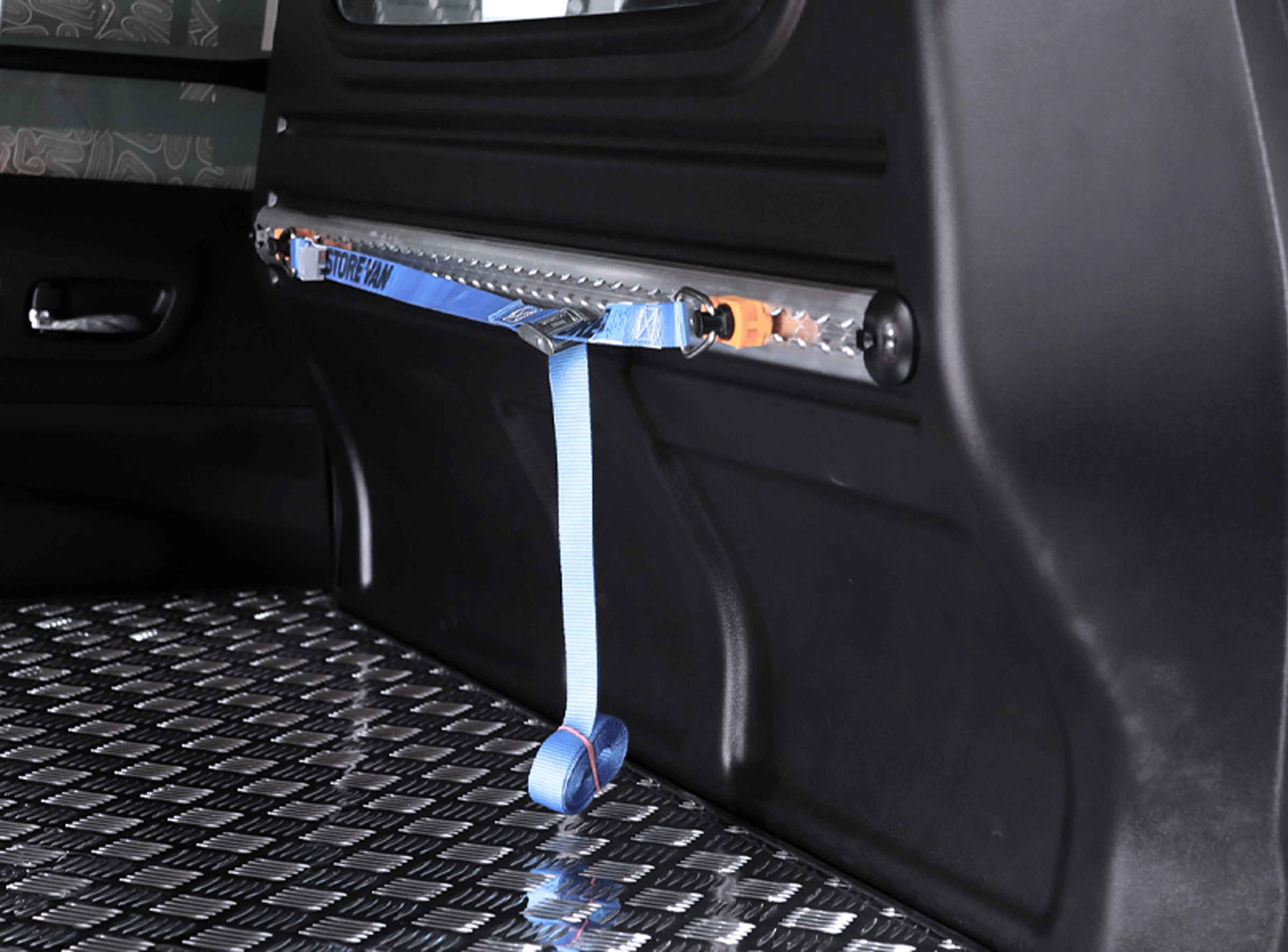 고정 트랙바 [QM6 QUEST]